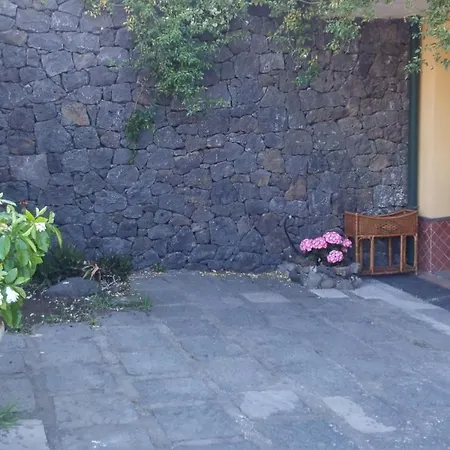 Alojamento de Acomodação e Pequeno-almoço La Casa Del Melograno