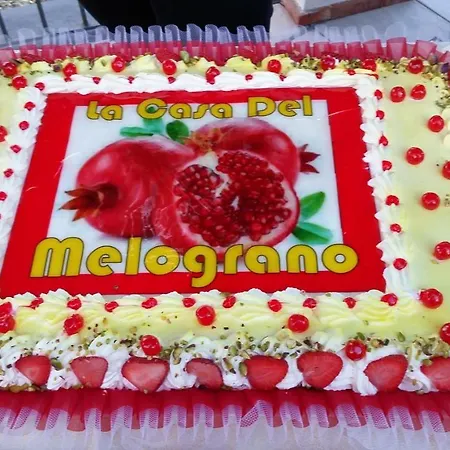 Alojamento de Acomodação e Pequeno-almoço La Casa Del Melograno 4*