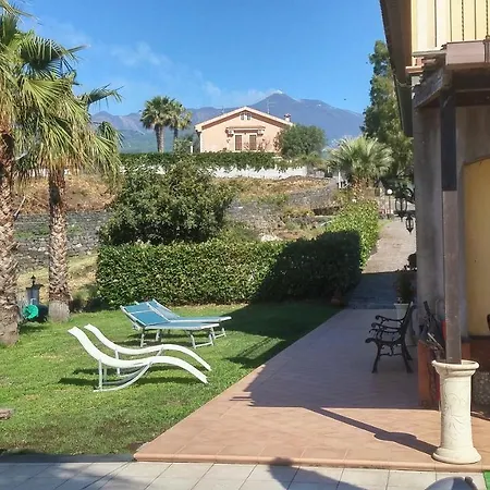 La Casa Del Melograno *