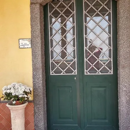 Bed & Breakfast La Casa Del Melograno *