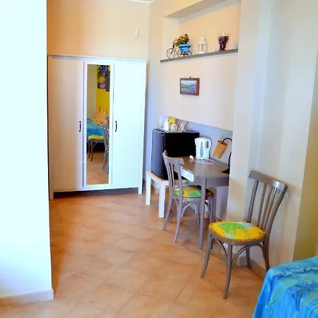 Alojamento de Acomodação e Pequeno-almoço La Casa Del Melograno