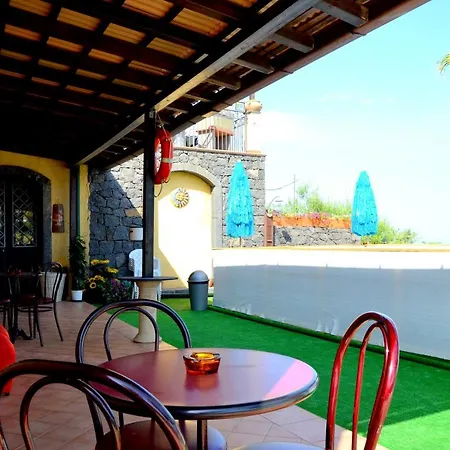 Bed & Breakfast La Casa Del Melograno *